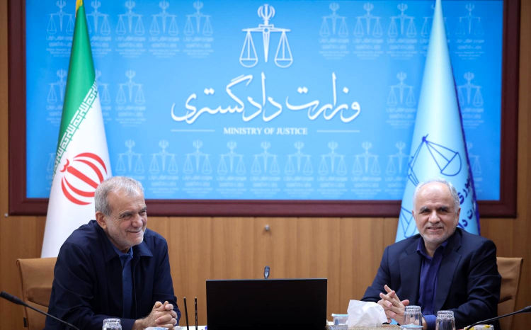جنگ به نفع هیچ‌کس نیست