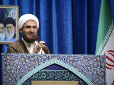 حاج علی اکبری: تنگه هرمز قابل مذاکره نیست