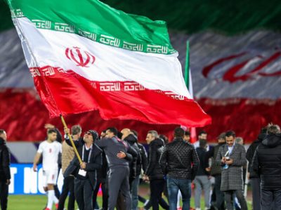 فیفا استفاده از پرچم پیش از انقلاب را در جام جهانی ۲۰۲۶ ممنوع کرد