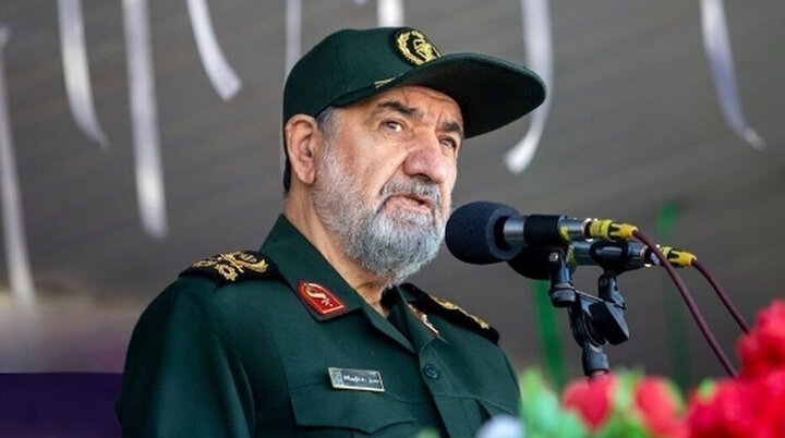توصیه محسن رضایی در آستانه برگزاری مذاکرات