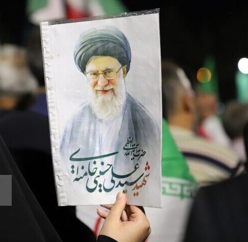 علوم انسانی از نگاه رهبر شهید؛ از تولید نظریه بومی تا حل مسائل جامعه