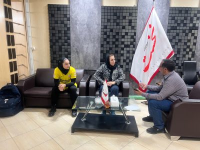 فرش قرمز برای من پهن نشد !
