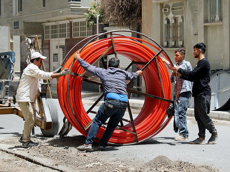 صدور مجوز بالغ بر 1300 کیلومتر حفاری شبکه اینترنت فیبر نوری در مشهد