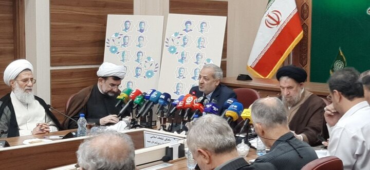 پزشکیان و هیات وزیران با خانواده شهدای دولت دیدار میکنند