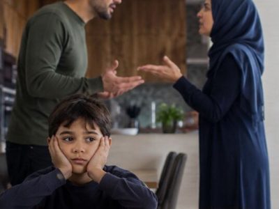 در اختلافات زناشویی کودکان را واسطه طرفداری یا آشتی نکنید