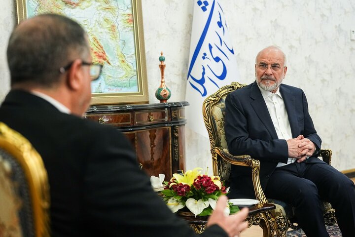 ایران و جبهه مقاومت در یک مسیر جوهری علیه استکبار قرار دارند
