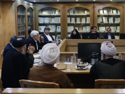 عارف: زنان کارآمدی بیشتری از مردان دارند