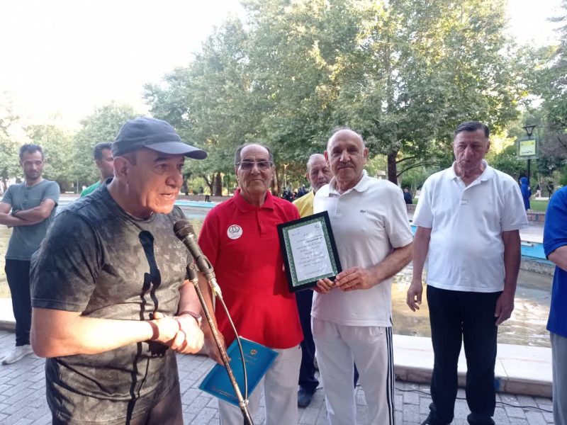 وداع با سکاندار نیم‌قرن ورزش صبحگاهی بوستان ملت مشهد