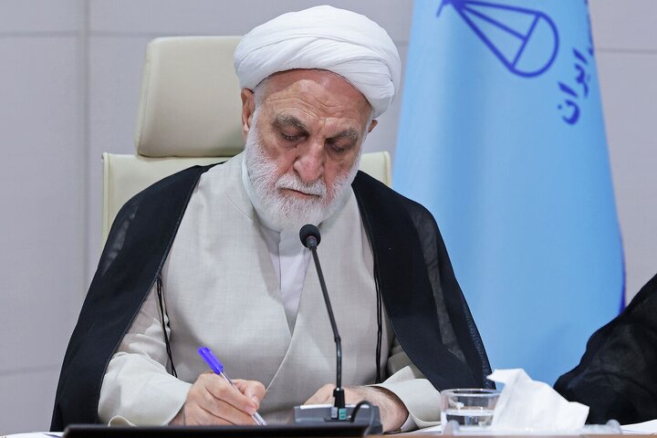 اژه‌ای: آمادگی داریم از جامعه پرستاری پشتیبانی حقوقی و قضایی کنیم